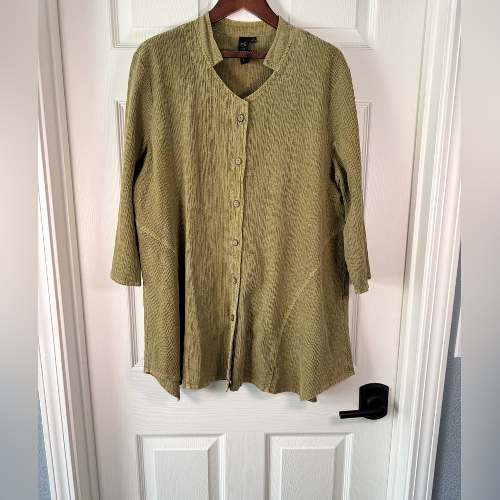 Focus Causal Life Lagenlook Army Green Crepe 3/4 Sleeve Tunic Womens Size Medium